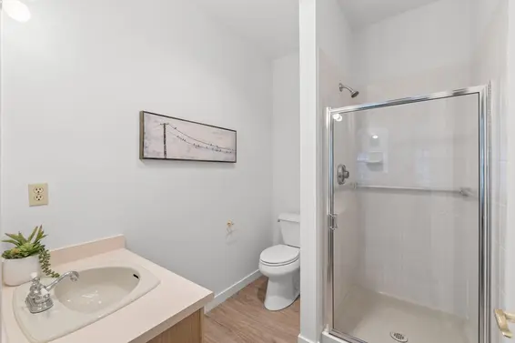 415 121 West 29th Street, North Vancouver For Sale - image 23