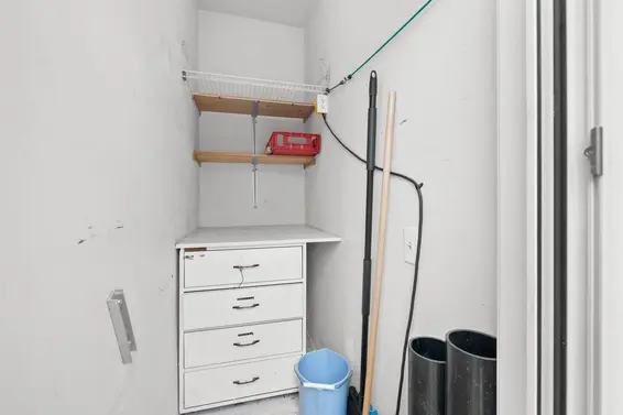 415 121 West 29th Street, North Vancouver For Sale - image 29