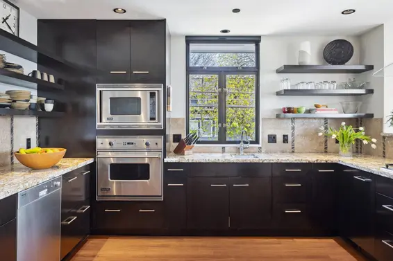 1309 Gordon Avenue, West Vancouver For Sale - image 13