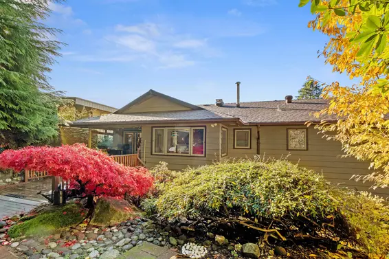 5256 Malaspina Place, North Vancouver
