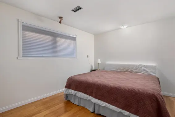 5256 Malaspina Place, North Vancouver For Sale - image 24