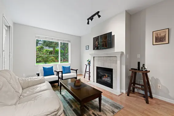 208 3608 Deercrest Drive, North Vancouver For Sale - image 8