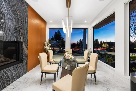 2495 Mathers Avenue, West Vancouver For Sale - image 10