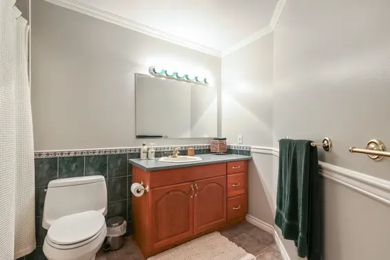 1076 Clements Avenue, North Vancouver For Sale - image 23