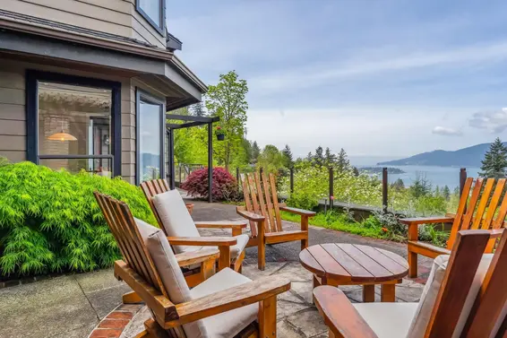 5207 Aspen Drive, West Vancouver