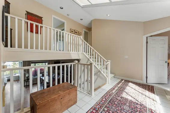 5207 Aspen Drive, West Vancouver For Sale - image 15