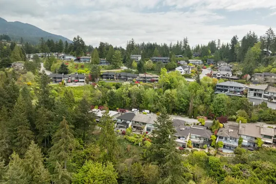 5207 Aspen Drive, West Vancouver For Sale - image 40