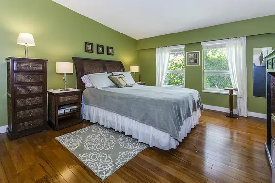 2541 Carnation Street, North Vancouver For Sale - image 9