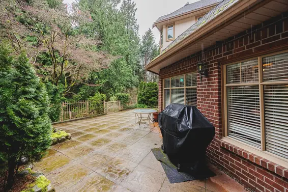 407 2059 Chesterfield Avenue, North Vancouver For Sale - image 38