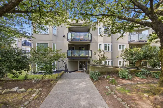 101 175 West 4th Street, North Vancouver For Sale - image 2