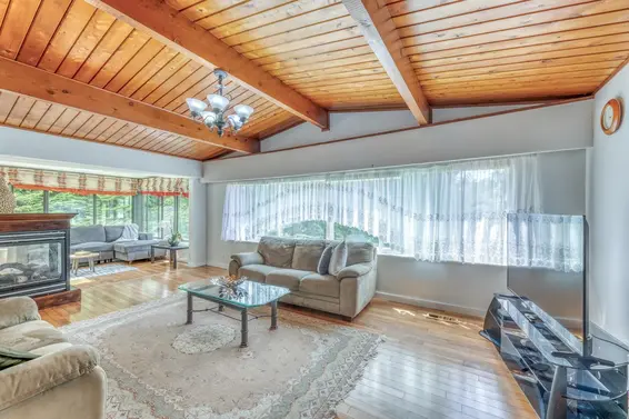 3410 Mount Seymour Parkway, North Vancouver For Sale - image 8