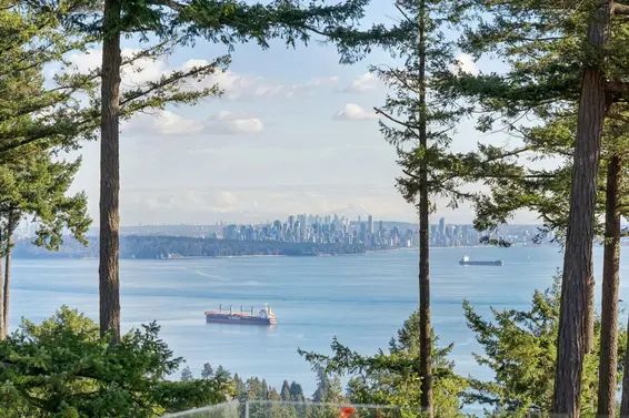 7 5110 Alderfeild Place, West Vancouver For Sale - image 4