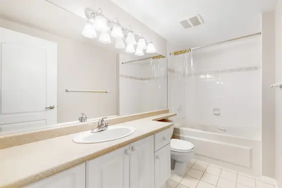 402 2059 Chesterfield Avenue, North Vancouver For Sale - image 13