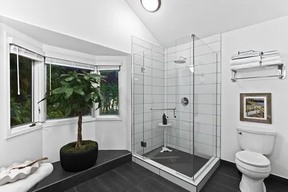 5797 Westport Road, West Vancouver For Sale - image 23