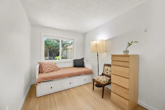 102 240 Mahon Avenue, North Vancouver For Sale - image 18