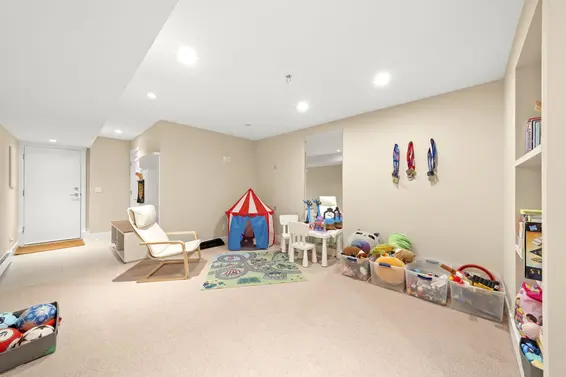 5540 Greenleaf Road, Vancouver For Sale - image 25