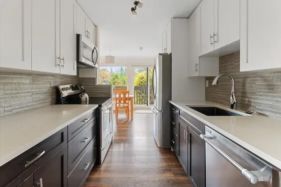 1019 Old Lillooet Road, North Vancouver For Sale - image 12