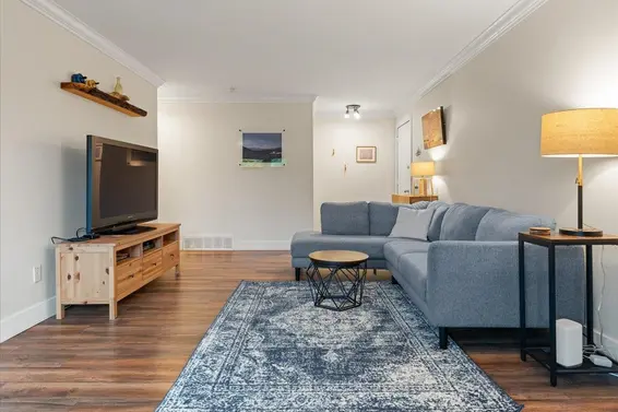 1019 Old Lillooet Road, North Vancouver For Sale - image 8