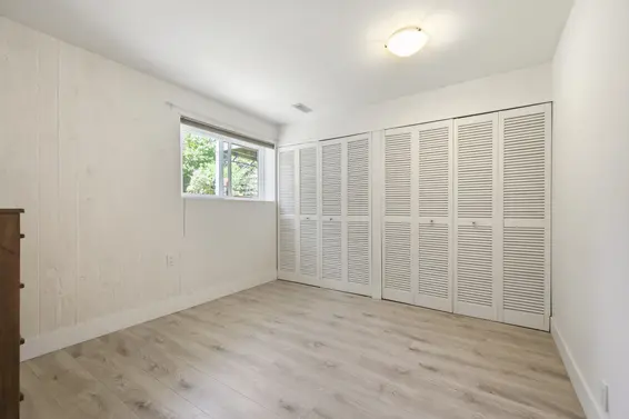 547 Fairway Drive, North Vancouver For Sale - image 25