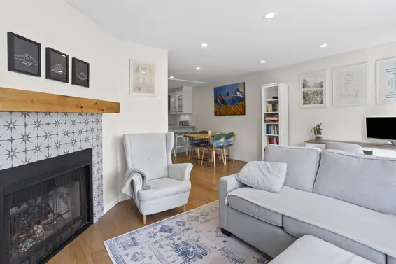 2 2151 Banbury Road, North Vancouver For Sale - image 6