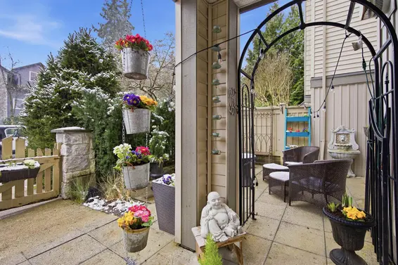 154 1100 East 29th Street, North Vancouver For Sale - image 2