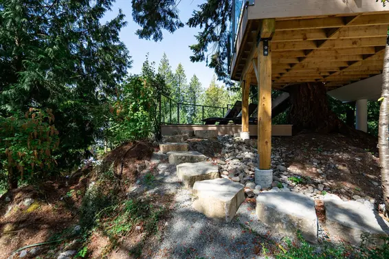 5061 Bear Lane, West Vancouver For Sale - image 31