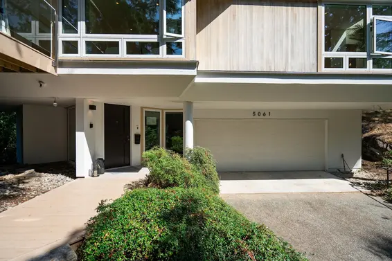 5061 Bear Lane, West Vancouver For Sale - image 34
