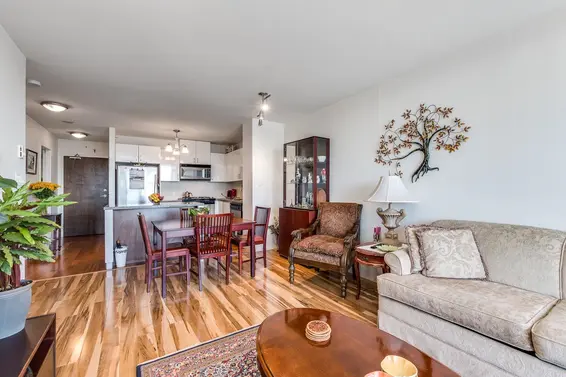 810 175 West 1st Street, North Vancouver For Sale - image 12