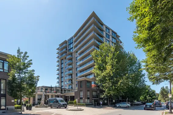810 175 West 1st Street, North Vancouver For Sale - image 2