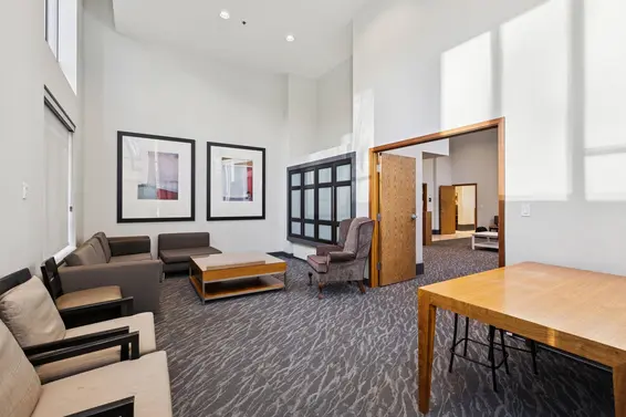 810 175 West 1st Street, North Vancouver For Sale - image 32