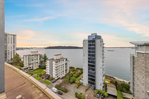 101 2135 Argyle Avenue, West Vancouver For Sale - image 29