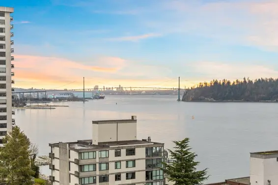 101 2135 Argyle Avenue, West Vancouver For Sale - image 30