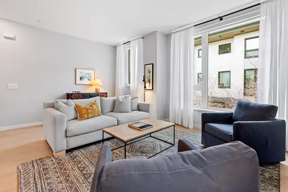 31 528 East 2nd Street, North Vancouver For Sale - image 15