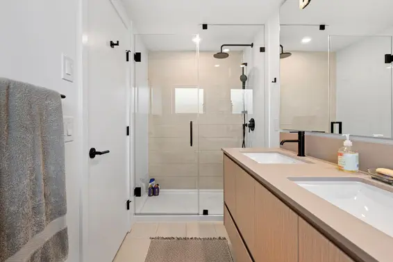 31 528 East 2nd Street, North Vancouver For Sale - image 21