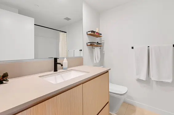 31 528 East 2nd Street, North Vancouver For Sale - image 24