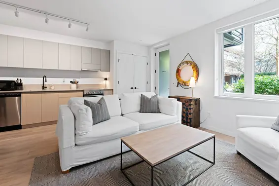 31 528 East 2nd Street, North Vancouver For Sale - image 31