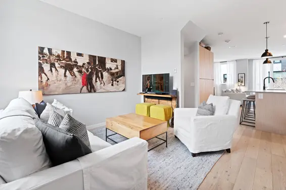 31 528 East 2nd Street, North Vancouver For Sale - image 9