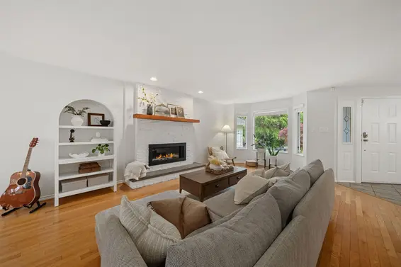 1479 Percy Court, North Vancouver