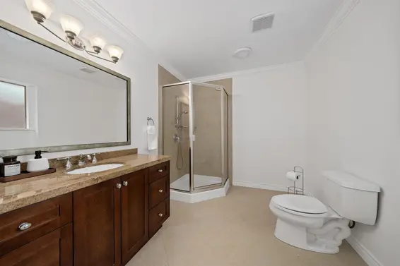 1479 Percy Court, North Vancouver For Sale - image 25