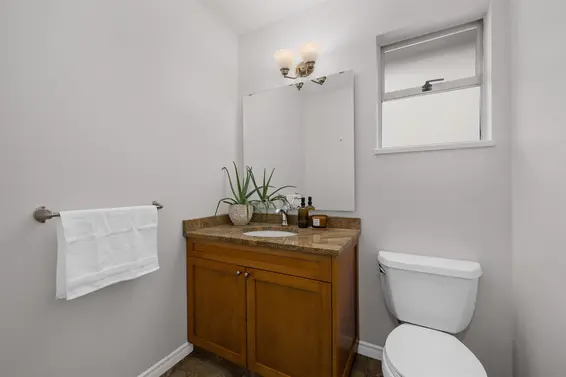 1479 Percy Court, North Vancouver For Sale - image 26