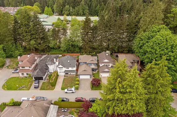 1479 Percy Court, North Vancouver For Sale - image 37