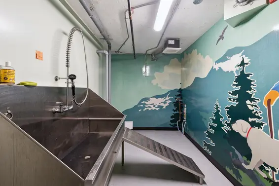 TH4 128 East 8th Street, North Vancouver For Sale - image 24