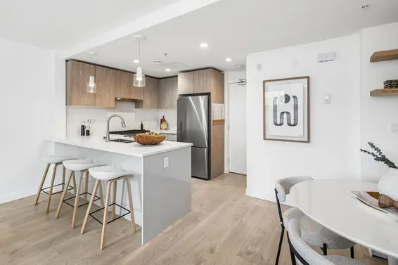 TH4 128 East 8th Street, North Vancouver For Sale - image 6