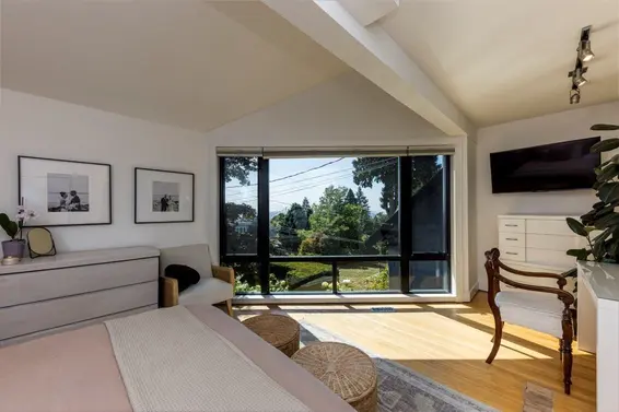 126 East St. James Road, North Vancouver For Sale - image 10
