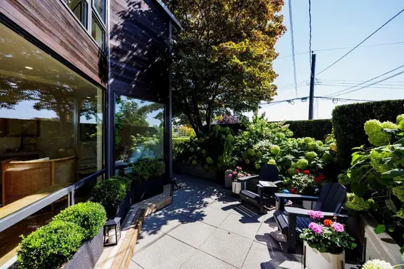 126 East St. James Road, North Vancouver For Sale - image 14