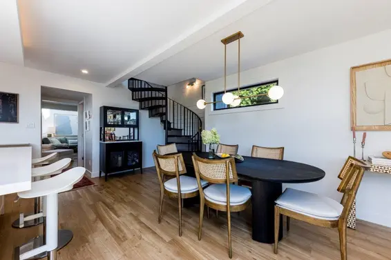 126 East St. James Road, North Vancouver For Sale - image 29