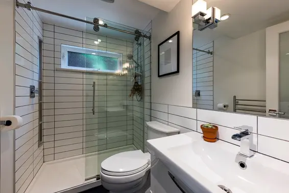 126 East St. James Road, North Vancouver For Sale - image 34