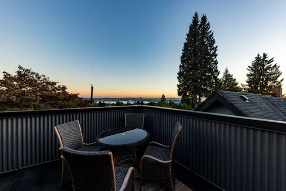 126 East St. James Road, North Vancouver For Sale - image 37