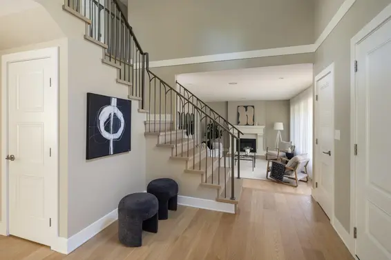 1640 Taylor Way, West Vancouver For Sale - image 3