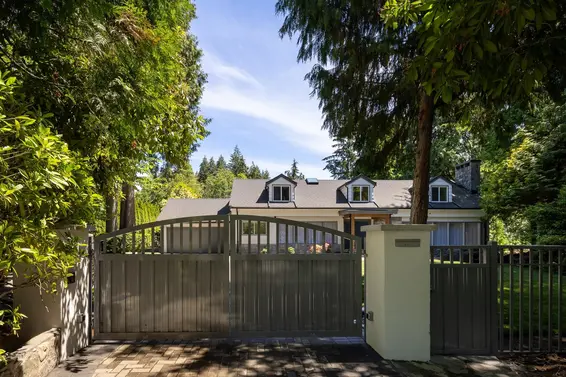 1640 Taylor Way, West Vancouver For Sale - image 35